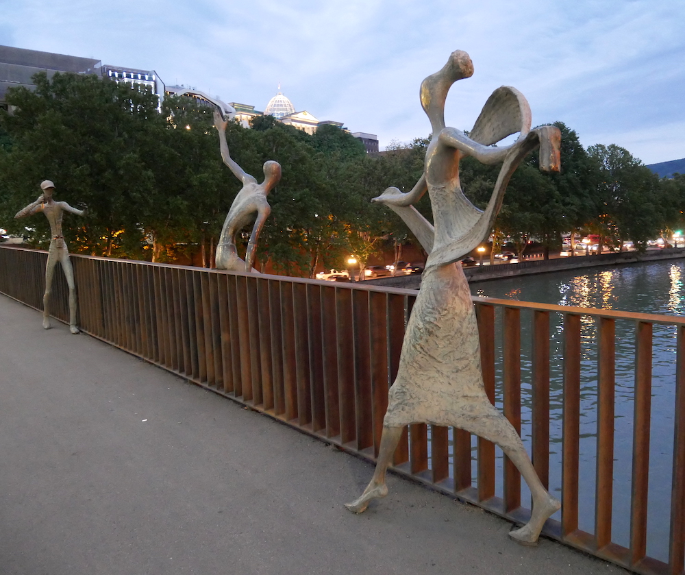 bridge sculptures
