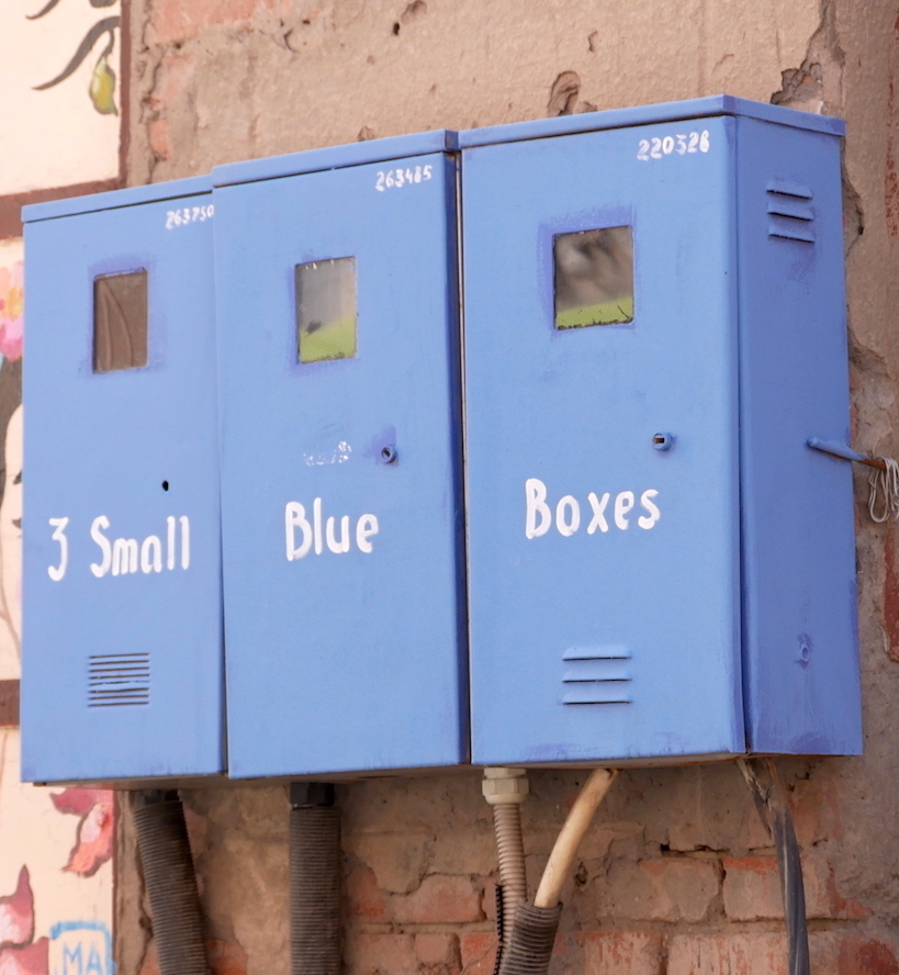 3 blue boxes